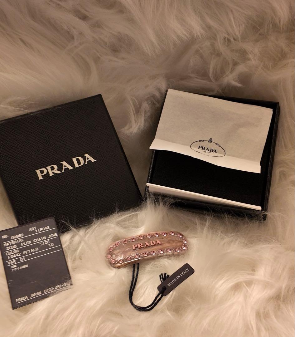 美品【未使用】PRADA ピンク ストーン チャーム　バレッタ　プラダ　正規品