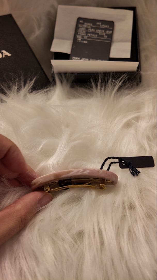 美品【未使用】PRADA ピンク ストーン チャーム　バレッタ　プラダ　正規品