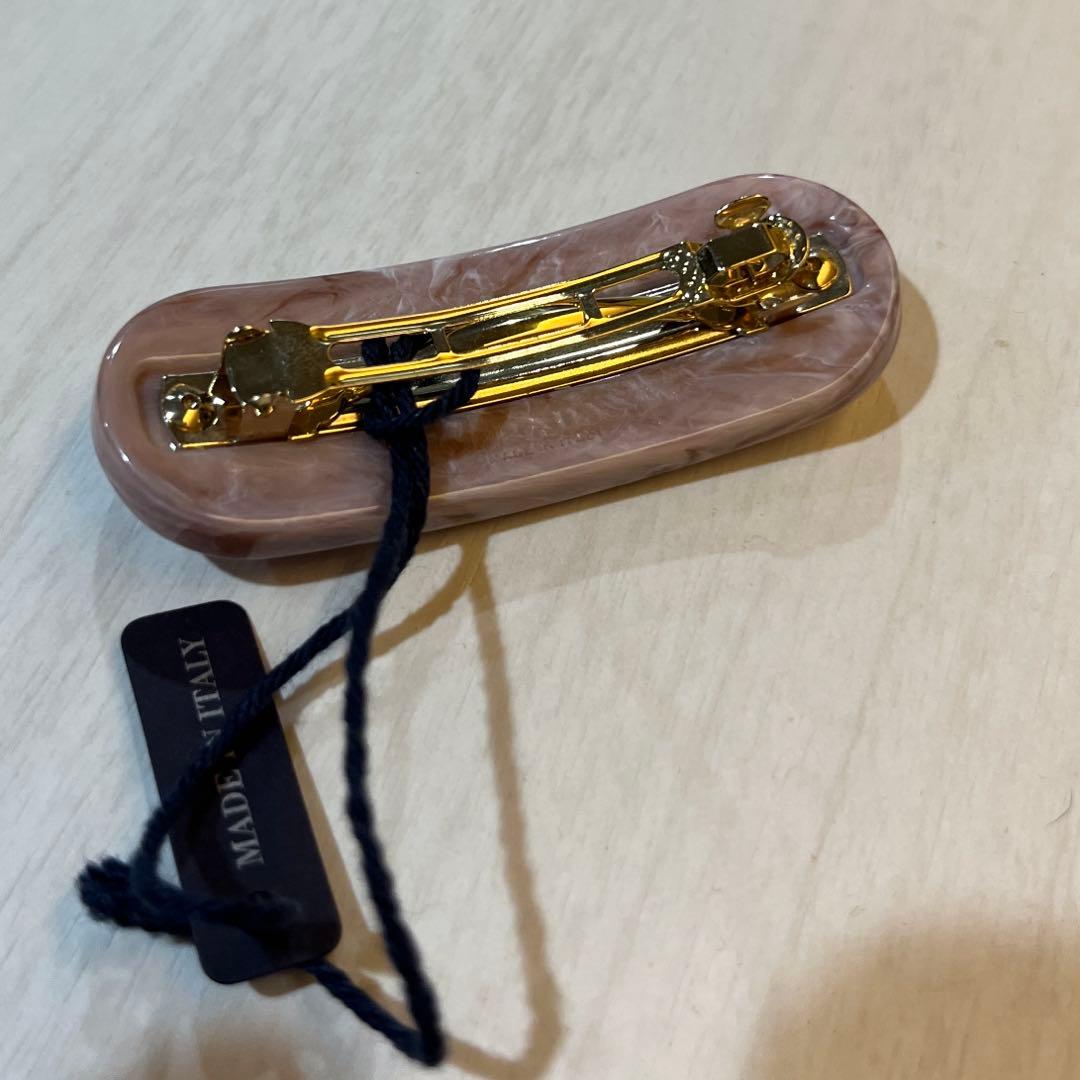 美品【未使用】PRADA ピンク ストーン チャーム　バレッタ　プラダ　正規品