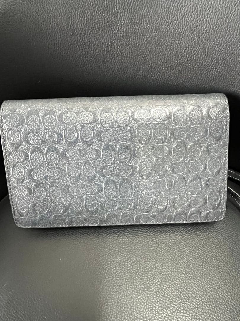 COACH グレー 型押しショルダーバッグ