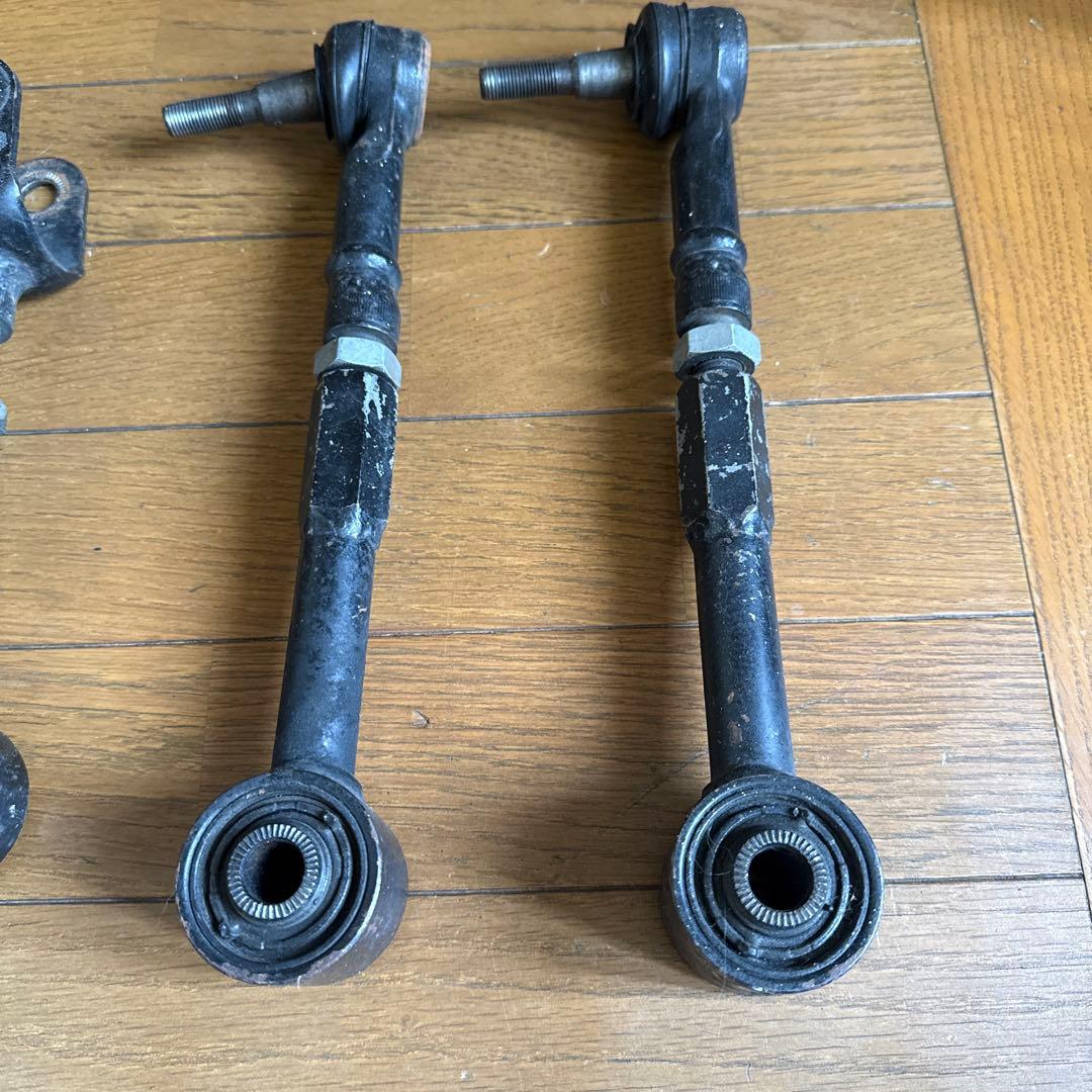 18系クラウン　純正加工リヤアッパーアーム