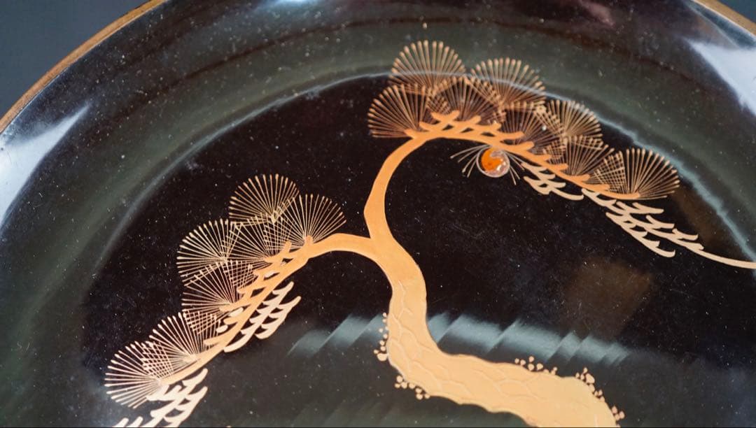 蒔絵　鶴 松紋　丸形黒塗菓子器　共箱　高杯