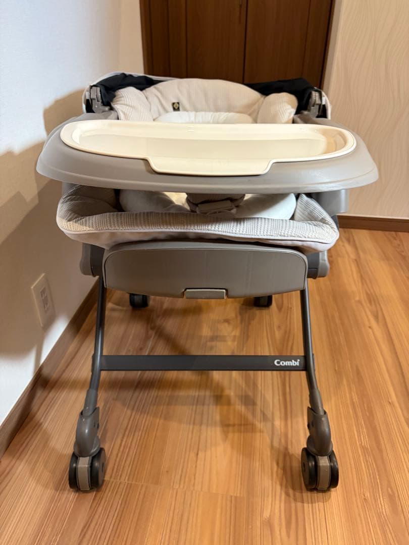 【コンビ】電動ハイローチェア ネムリラ BEDi Long ［ミルキーベージュ］