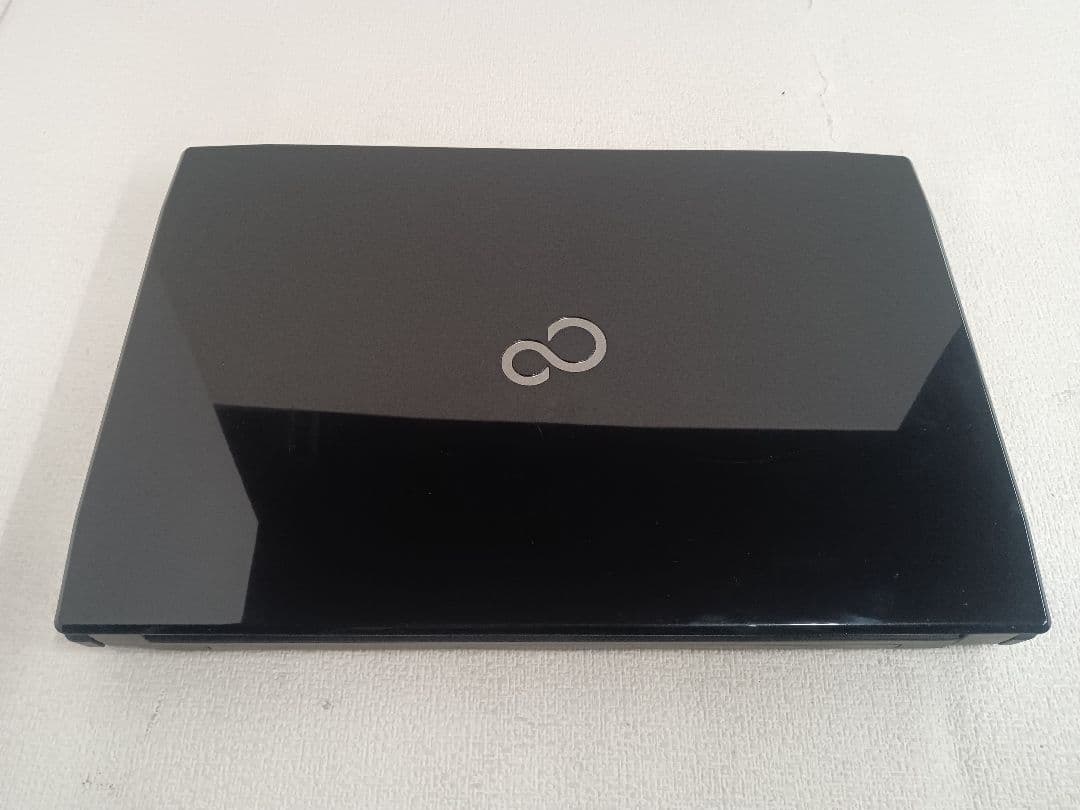 Λ LIFEBOOK AH47/M FMVA47MBC1 ストレージ無 16GB