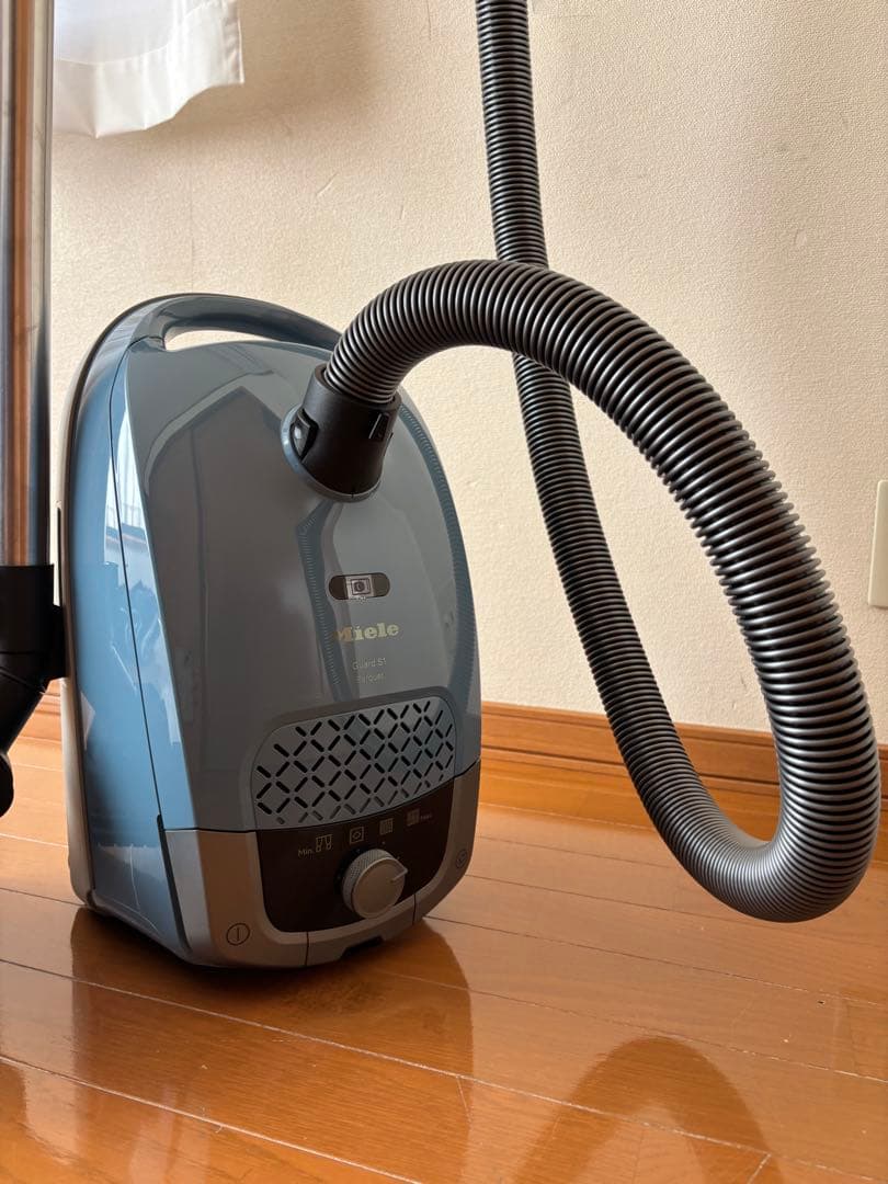 ミーレ　ダストバッグ（紙パック）式キャニスター掃除機 Guard S1