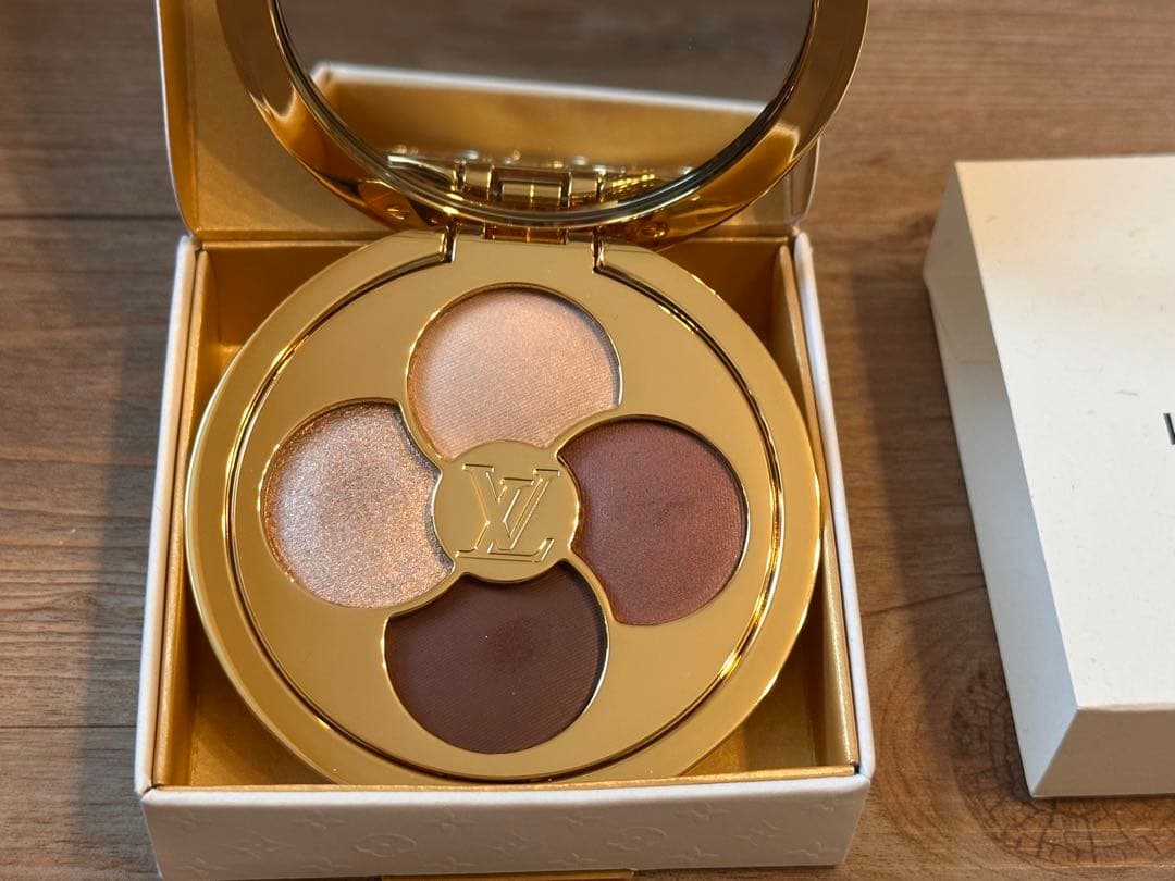 Louis Vuitton LV Ombres アイシャドウパレット