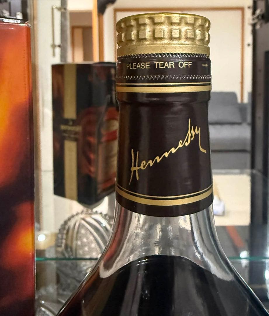ブランデー Hennessy V.S.O.P 1L 40%.