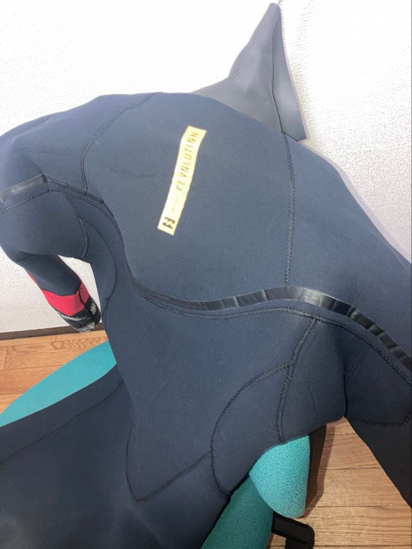 ビラボン⭐️セミドライウェットスーツレボリューションロングチェストMLサイズ相当