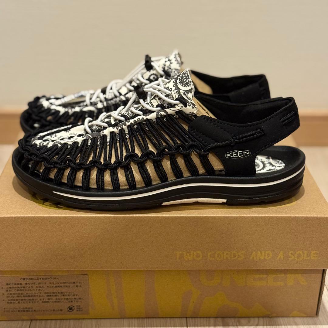 新品 キーン ユニーク 27 KEEN サンダル THC コラボ ペイズリー