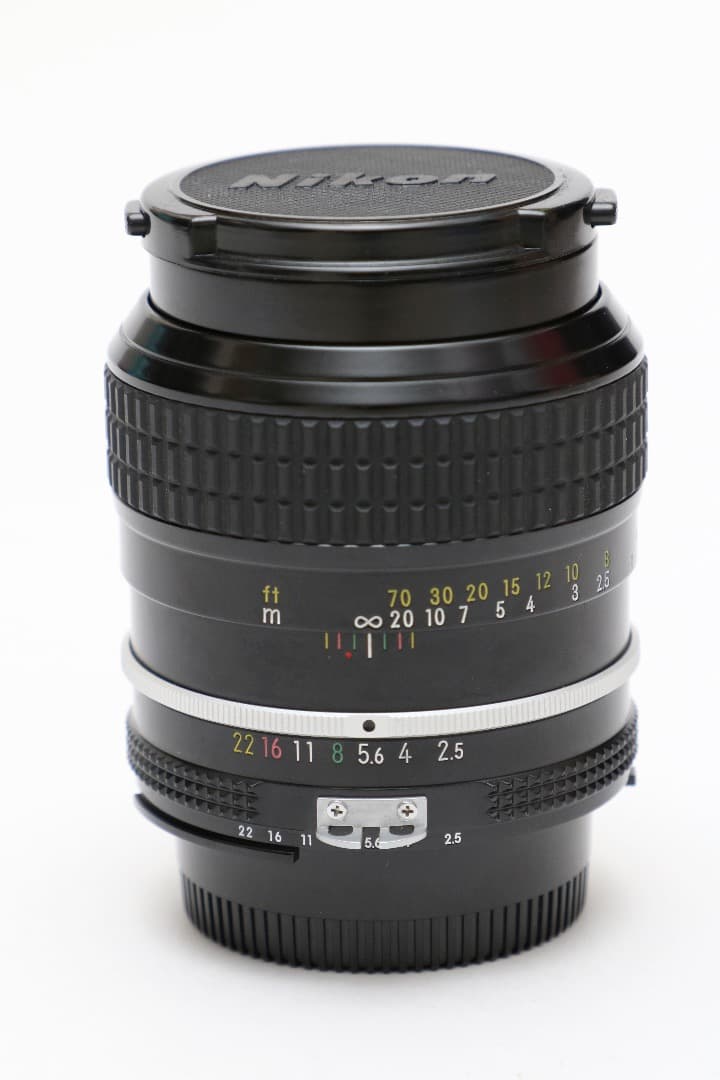 ニッコール　105mm  F2.5　（マニュアルフォーカス）　オールドレンズ