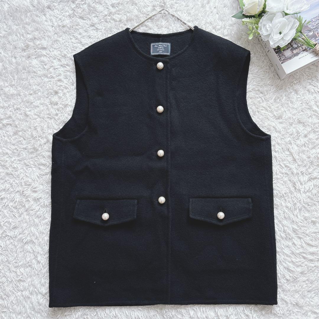 SHIPS SUPER140 ジーロンウール パール モチーフ ボタン ジレ 黒