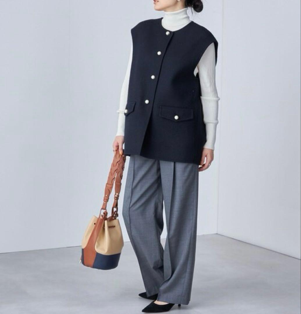 SHIPS SUPER140 ジーロンウール パール モチーフ ボタン ジレ 黒