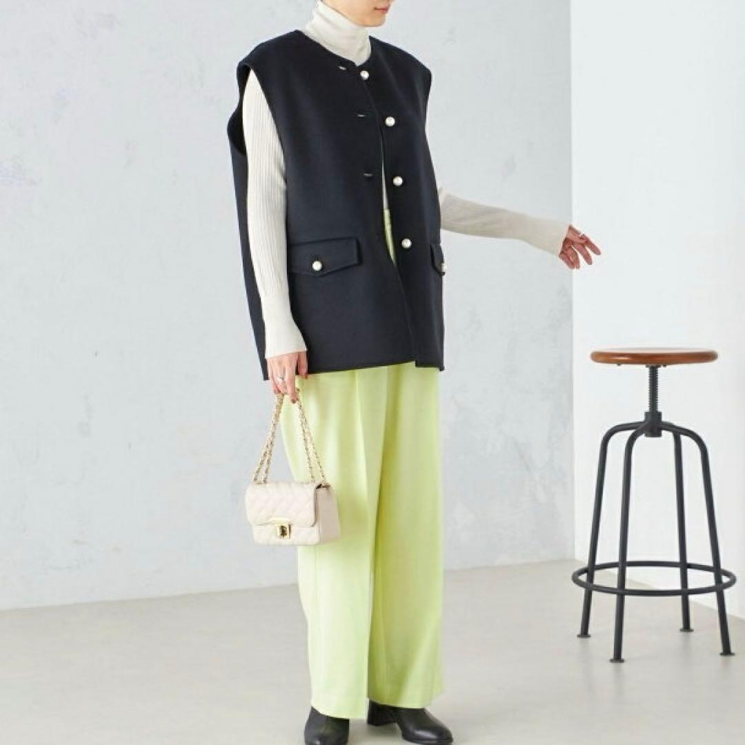 SHIPS SUPER140 ジーロンウール パール モチーフ ボタン ジレ 黒