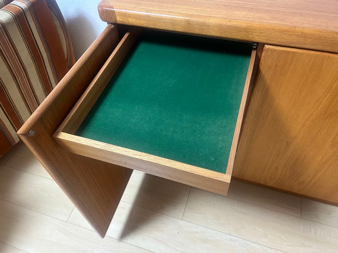 ヴィンテージ木製キャビネット