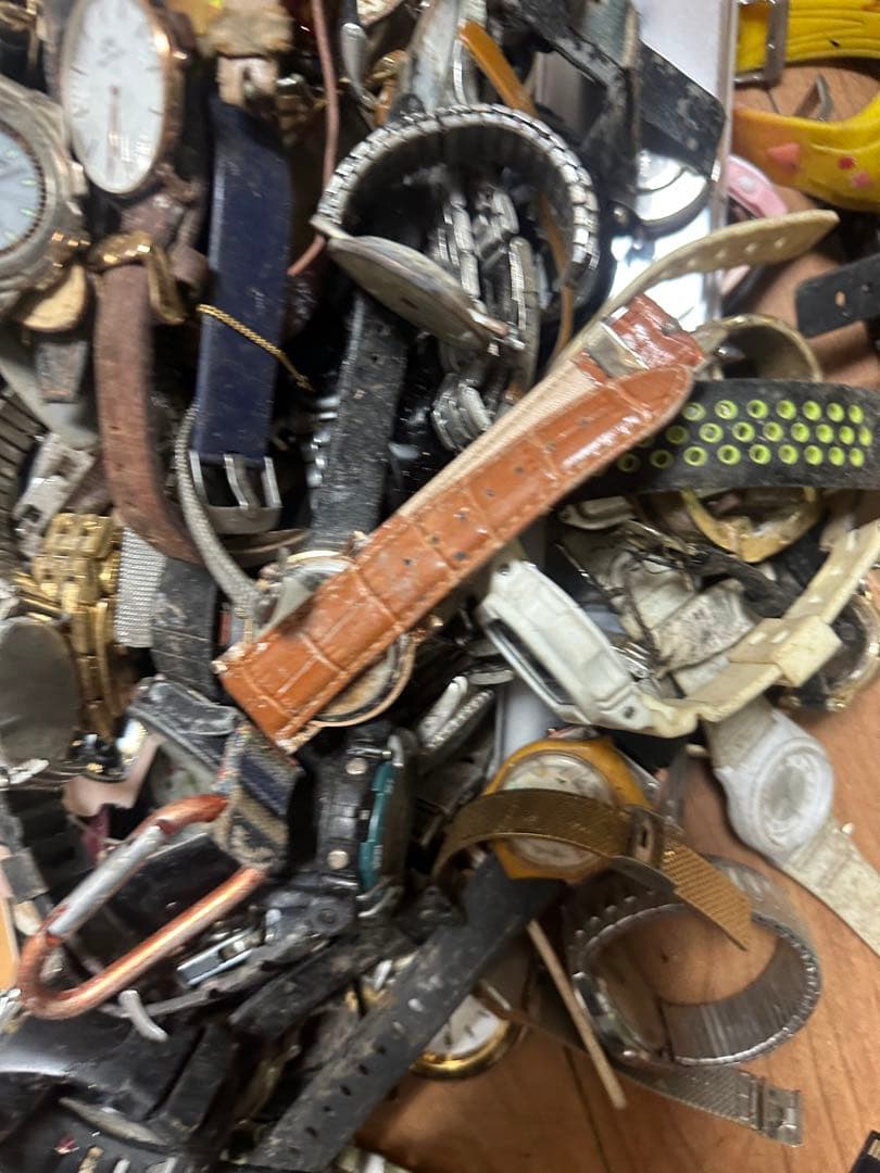 腕時計腕時計腕時計262台まとめて売る