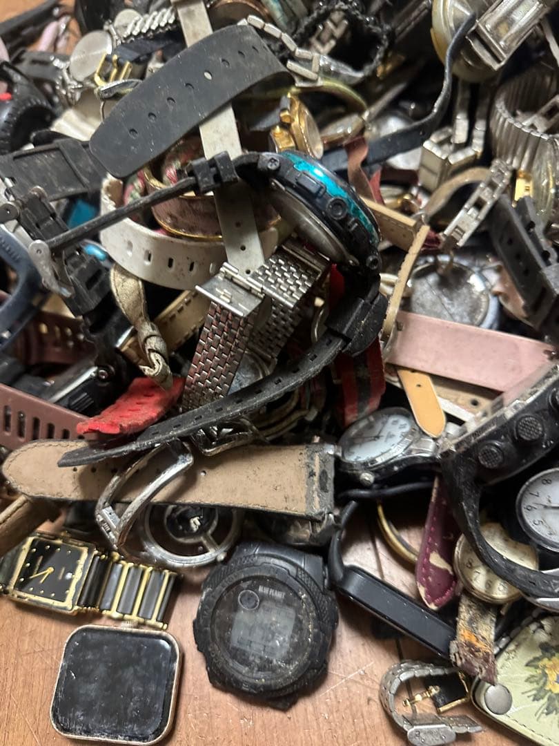 腕時計腕時計腕時計262台まとめて売る