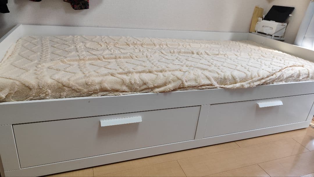 ベッドフレーム IKEA BRIMNES