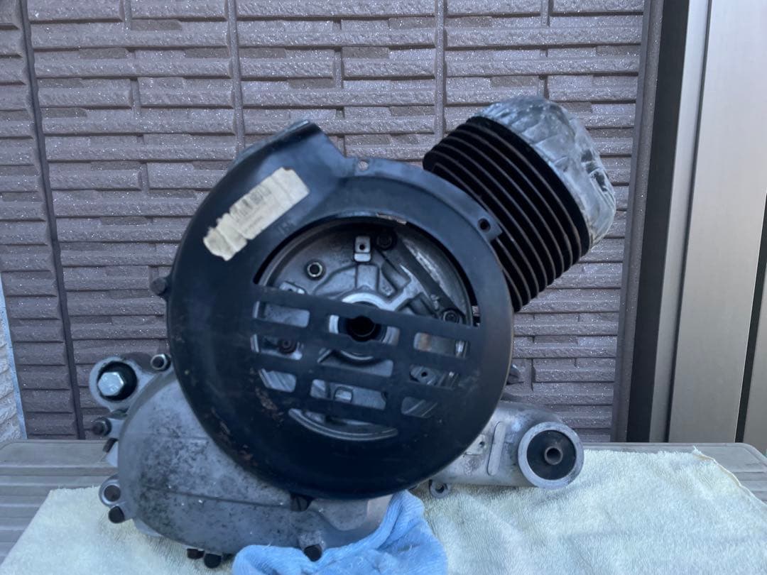 VESPA 125 ET3プリマベーラ エンジン ケース ベスパ