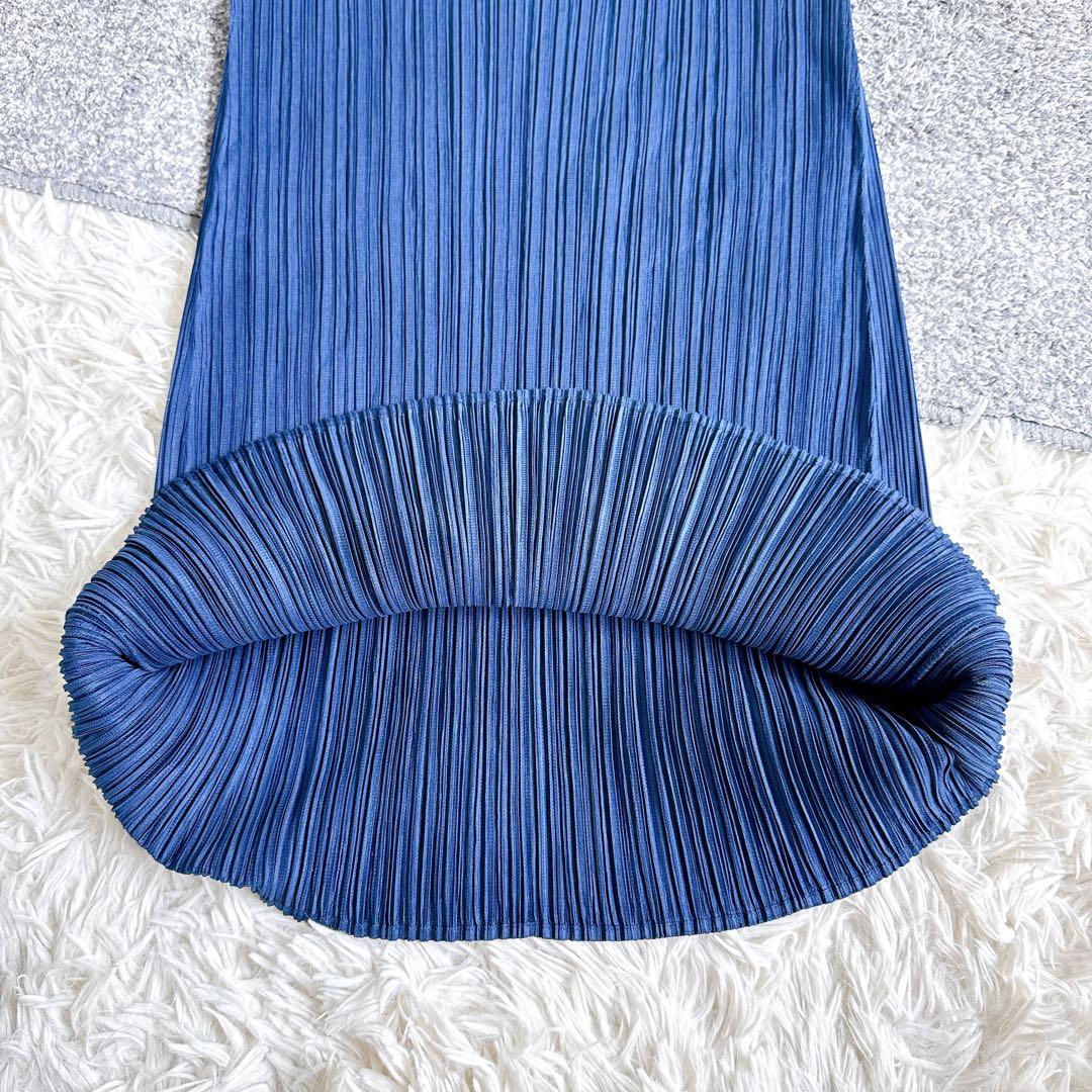 良品　近年モデル　プリーツプリーズ　トップス　ノースリーブ　ロング丈　ネイビー