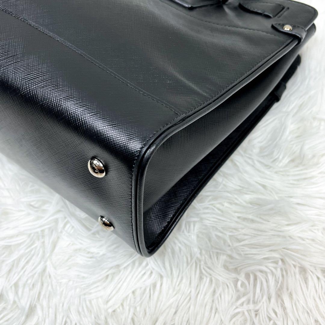 Rana様 フェラガモ ブリアナ サフィアーノレザー トートバッグ ガンチーニ