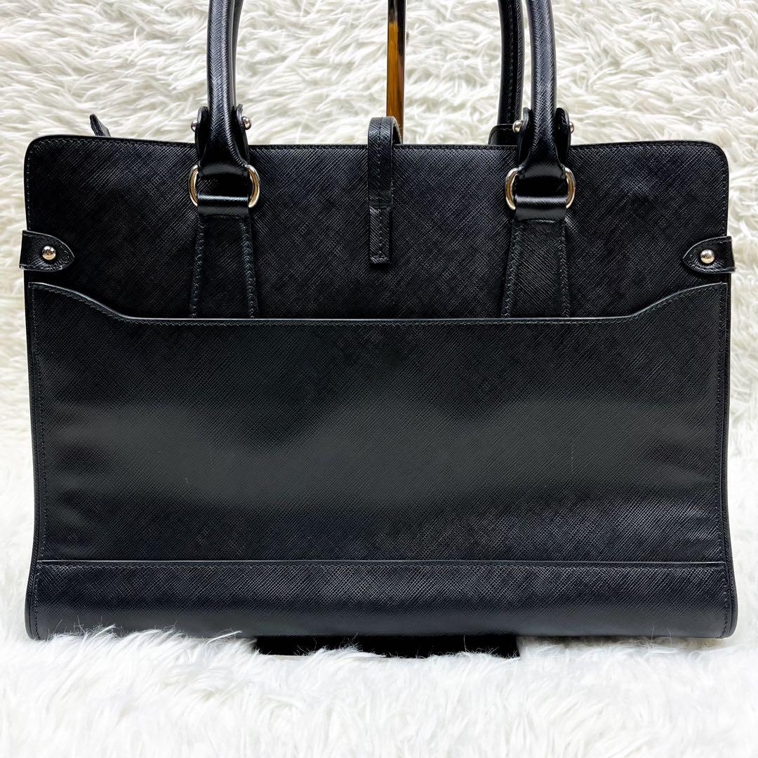 Rana様 フェラガモ ブリアナ サフィアーノレザー トートバッグ ガンチーニ