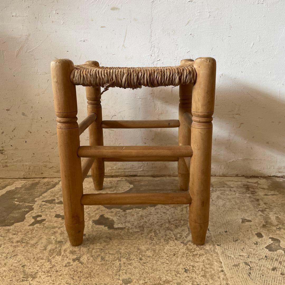 年末・年始SALE 藁スツール　剥離