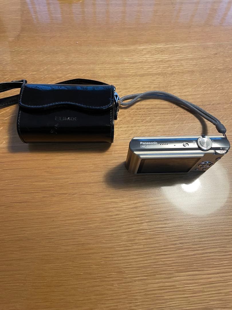 Panasonic LUMIX DMC-FX40 美品 専用ケース付パナソニック