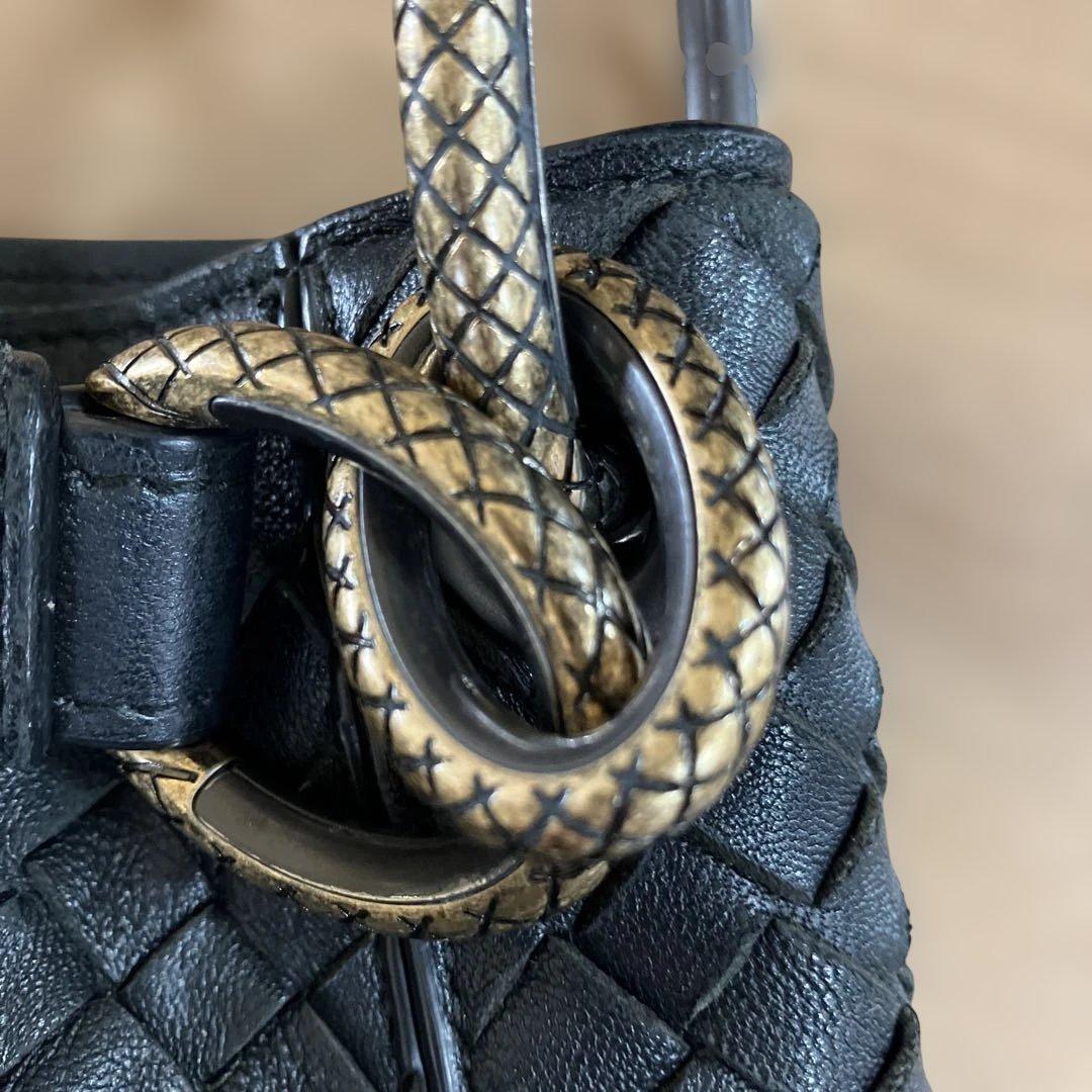 ボッテガヴェネタ　ハンドバッグ　イントレチャート