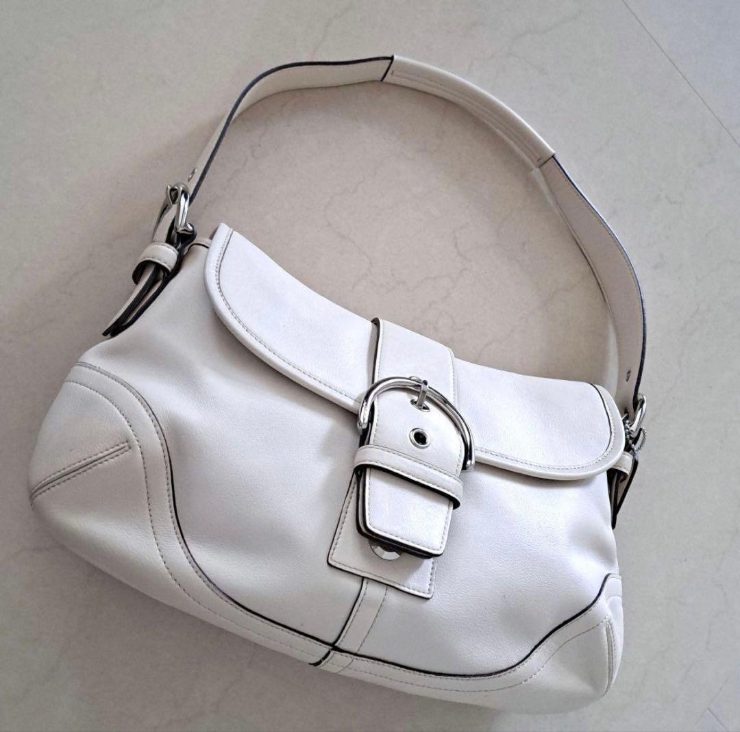 コーチ　COACH　ショルダーバッグ　レザー　レディース　ホワイト　Y2K