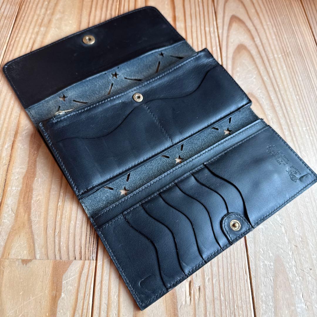 【レア＆極美品】IL BISONTE スターパンチングWフラップ 長財布☆