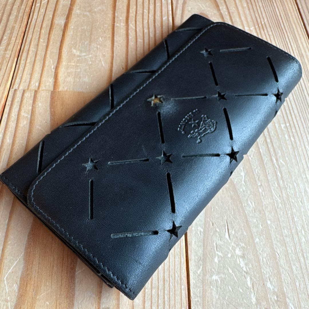 【レア＆極美品】IL BISONTE スターパンチングWフラップ 長財布☆