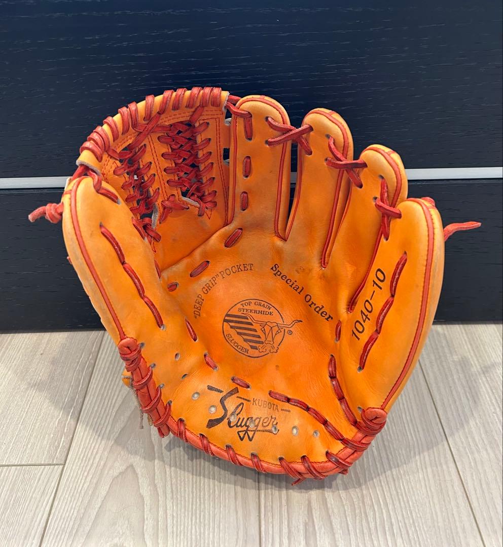 f*m様 プロ野球選手　グローブ