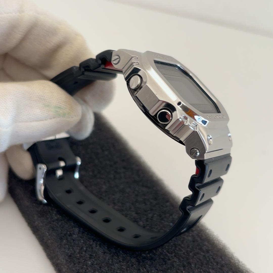 CASIO G-SHOCK GMW-B5000-1JF 電波ソーラー