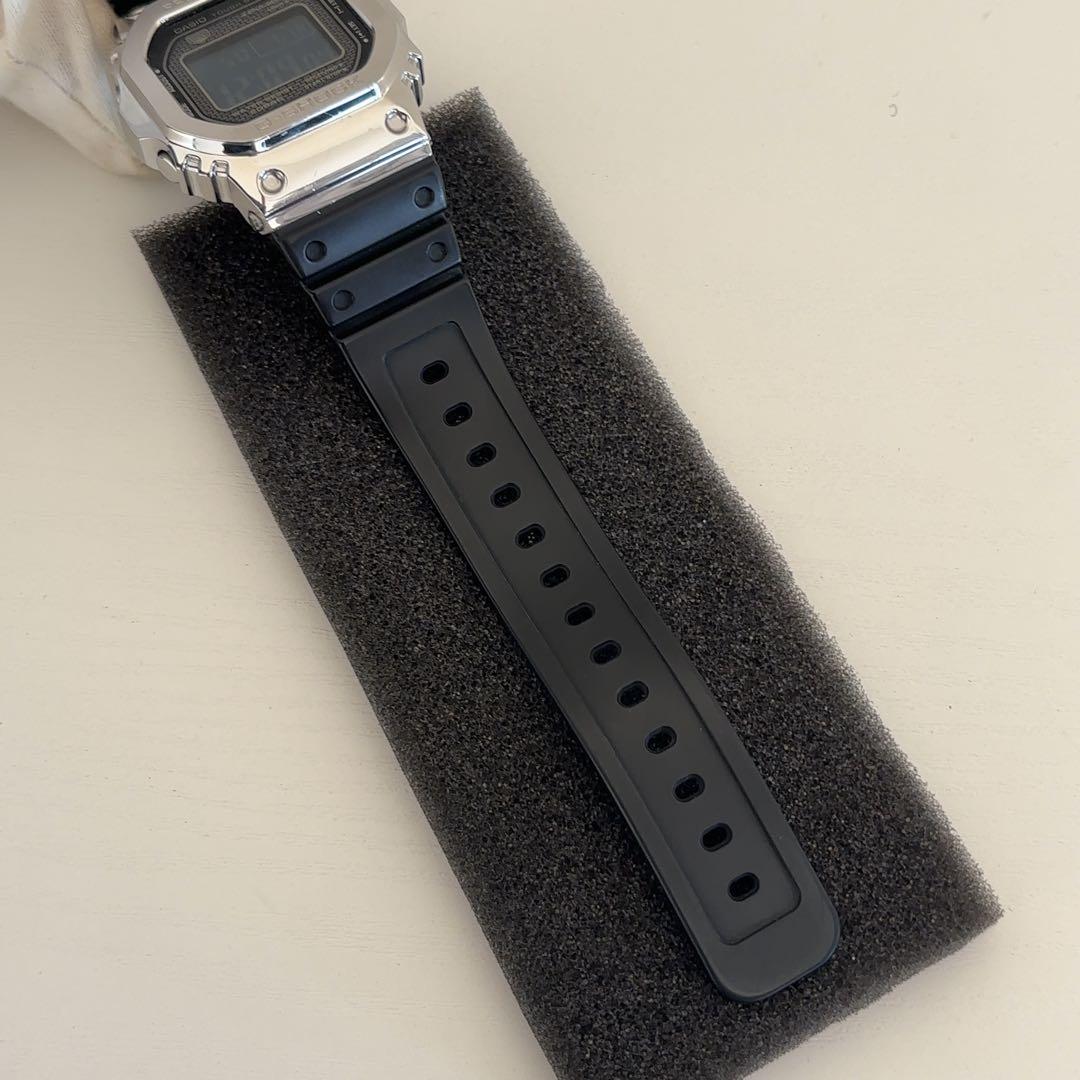 CASIO G-SHOCK GMW-B5000-1JF 電波ソーラー