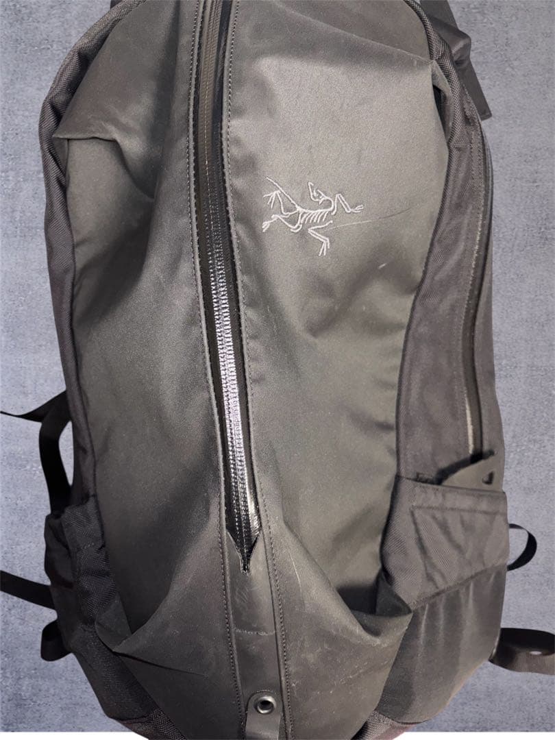 ARC’TERYX アロー22 Arro 22 ステルスブラック 黒 美品
