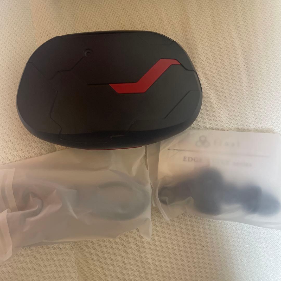 EVA2020 final 完全ワイヤレスイヤホン