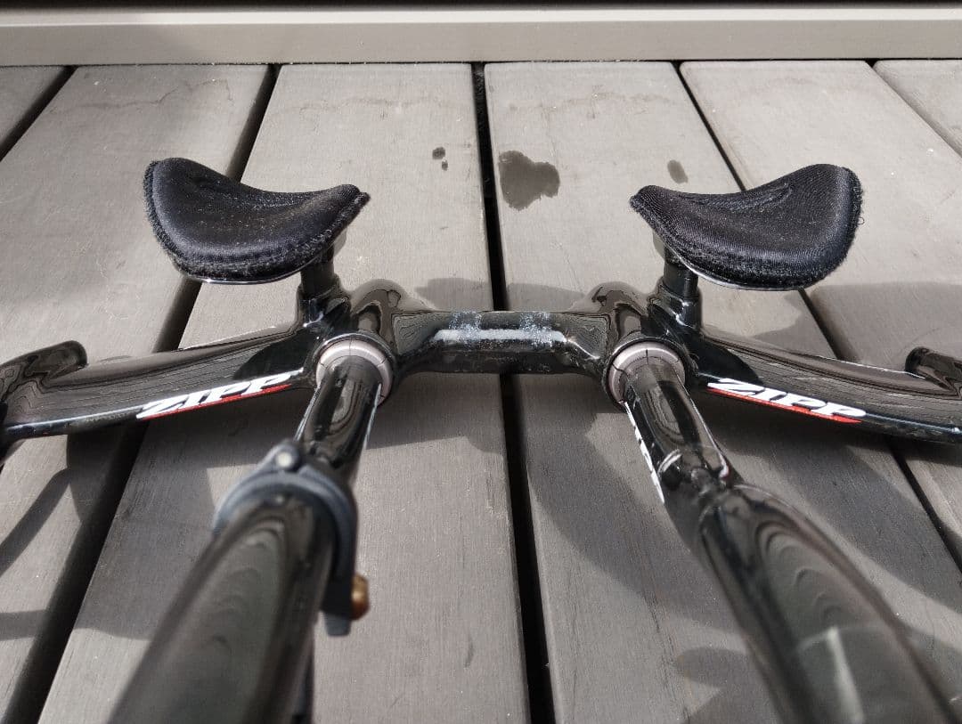 h*c様 ZIPP vuka エアロバー