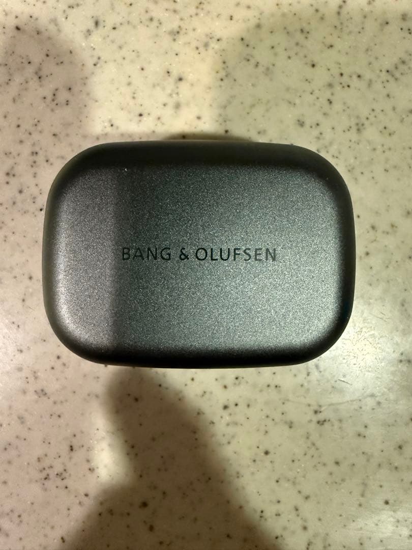 Bang & Olufsen ワイヤレスイヤホン ブラック