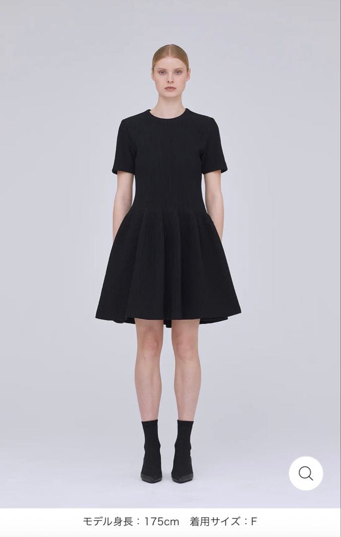 CFCL 膝丈ニットワンピース 2024ss ブラック