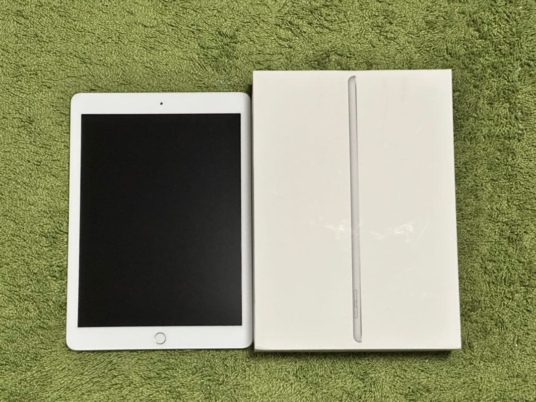 Apple iPad 第6世代 128GB WiFiモデル