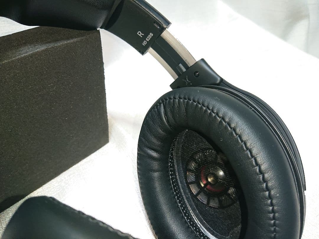 ヘッドホン SENNHEISER HD620S