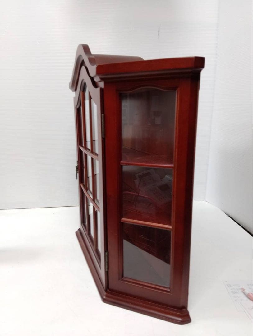 G1748 木製キャビネット 飾り棚 アンティーク 壁掛け コレクションケース