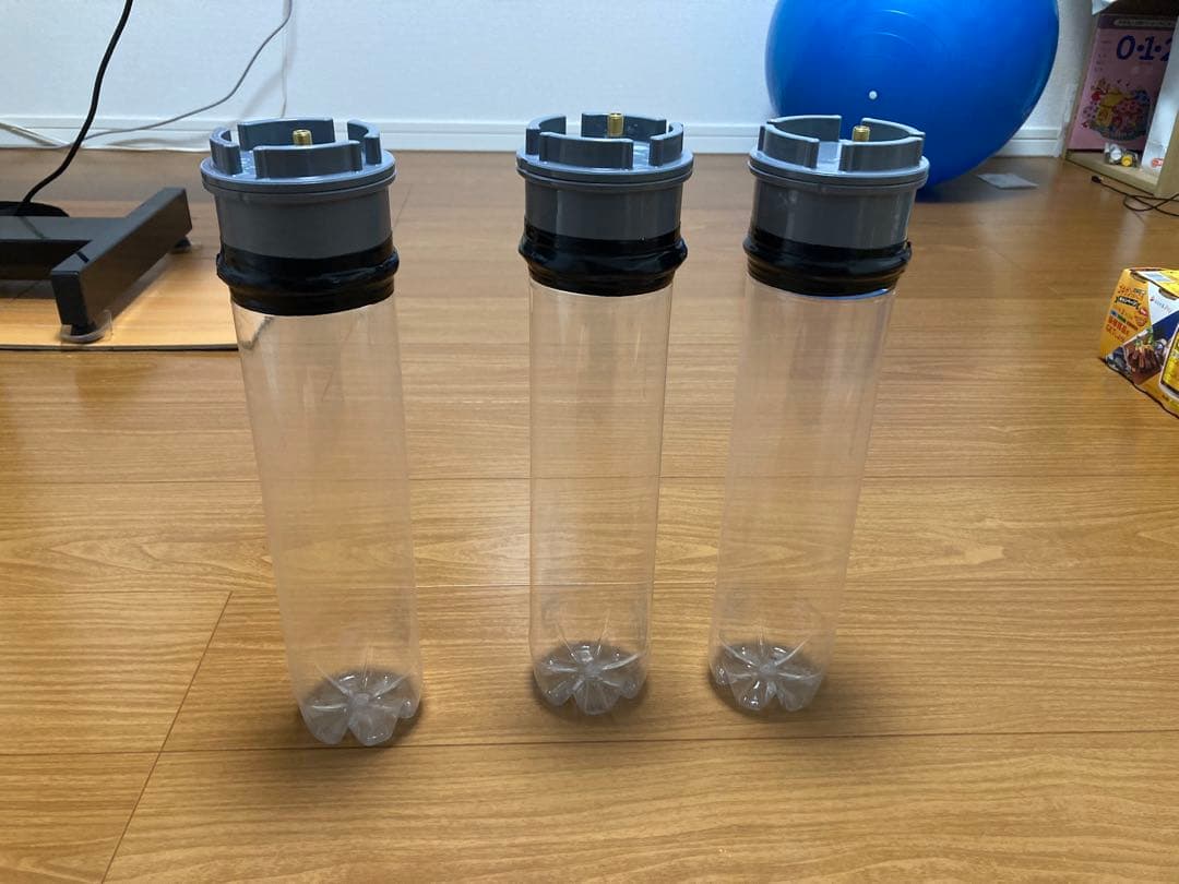 (送料込み)テニスボール保存容器 10本セット