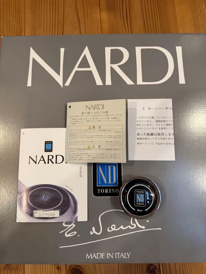 ナルディNARDI ラリー350　Ｎ755 パンチングレザー レッドステッチ