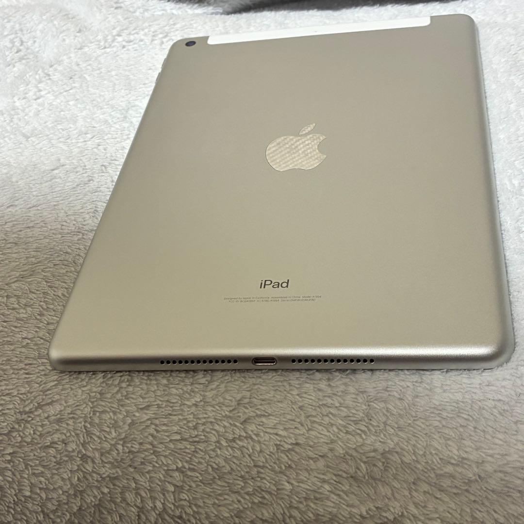 iPad 第6世代 32GB Wi-Fi+Cellular