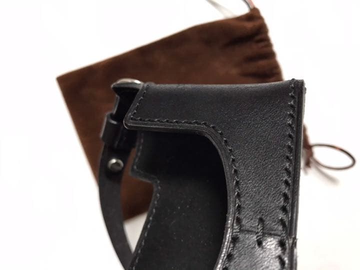 カメラケースとストラップ 新品 Rollei b35 用 イタリア製本革使用