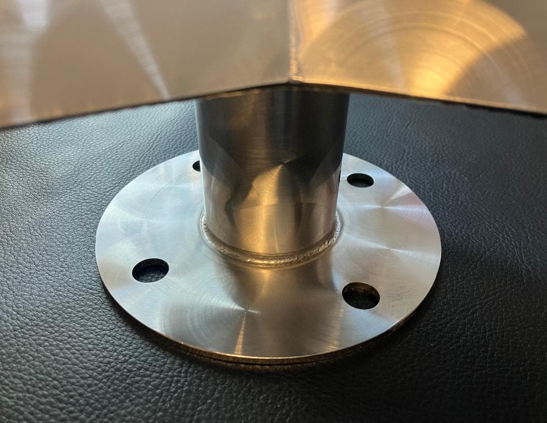 ウロコステンレス製 大型車用 22.5インチ ホイールうろこスピンナー 4個