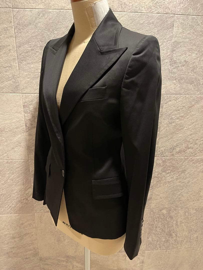 【YUKO】GUCCI ブラック テーラードジャケット 超美品 ウール