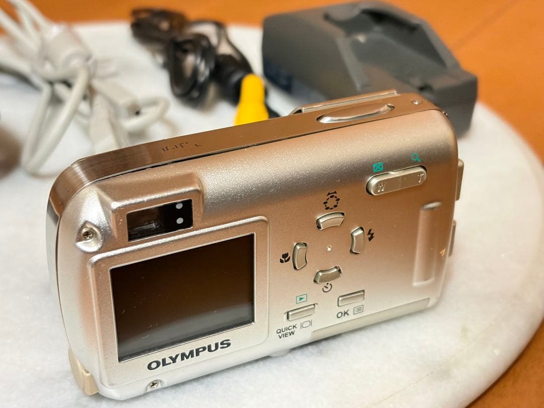OLYMPUS デジカメカメラ μ-10 DIGITAL ミュー10