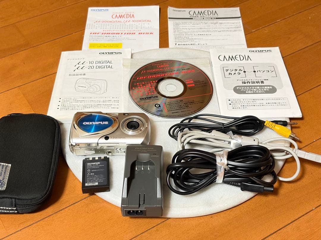 OLYMPUS デジカメカメラ μ-10 DIGITAL ミュー10